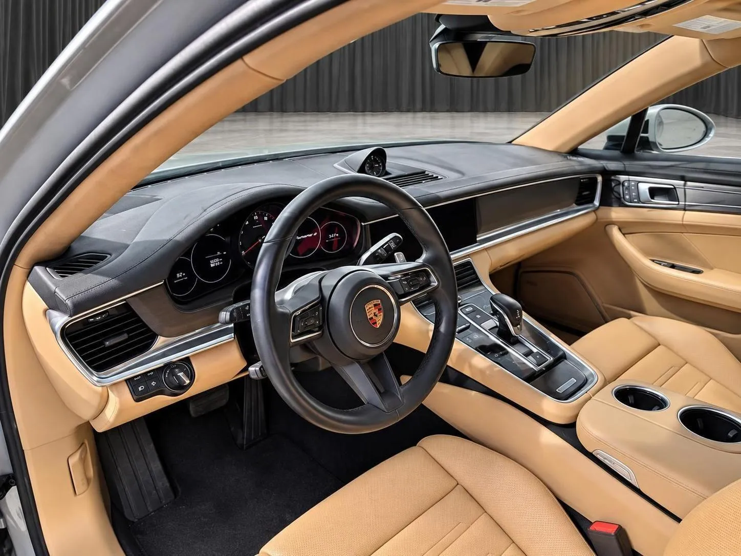 Porsche Panamera photo 12