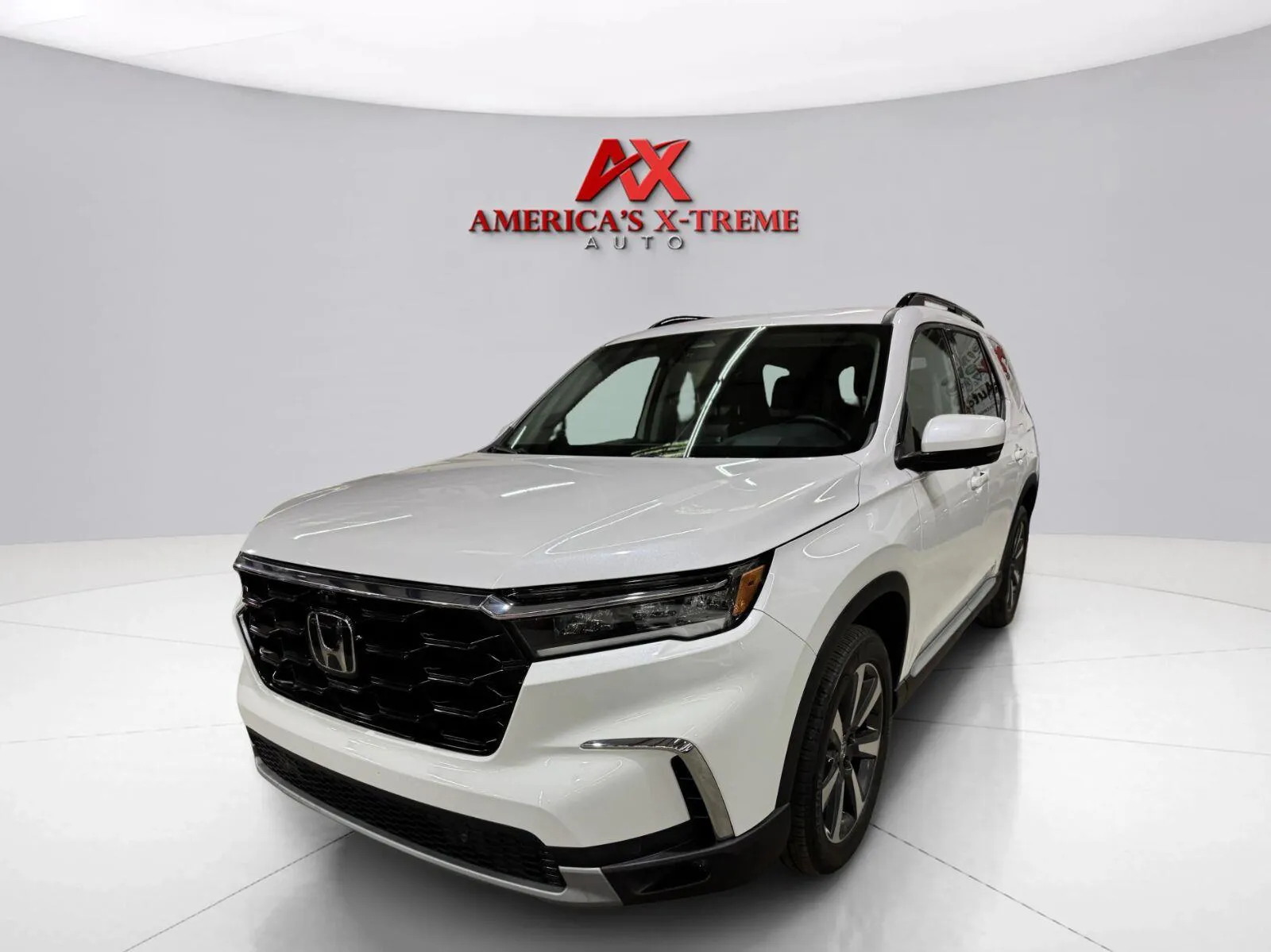 Honda Pilot photo 2