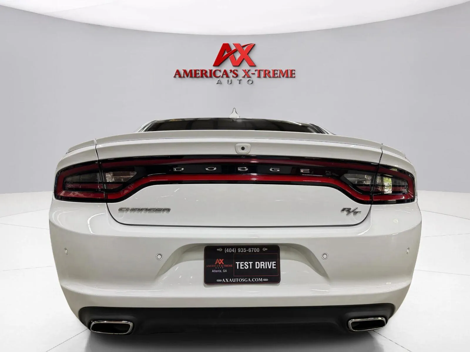 Dodge Charger photo 6