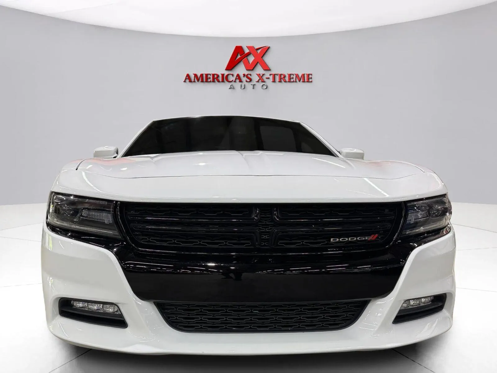 Dodge Charger photo 11