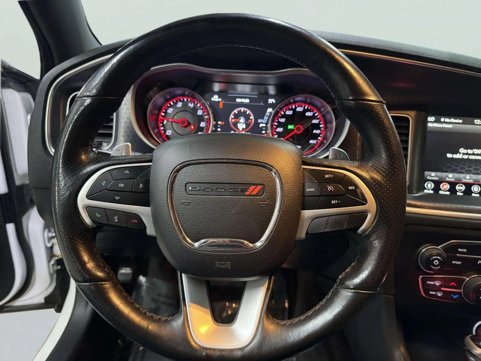 Dodge Charger photo 19
