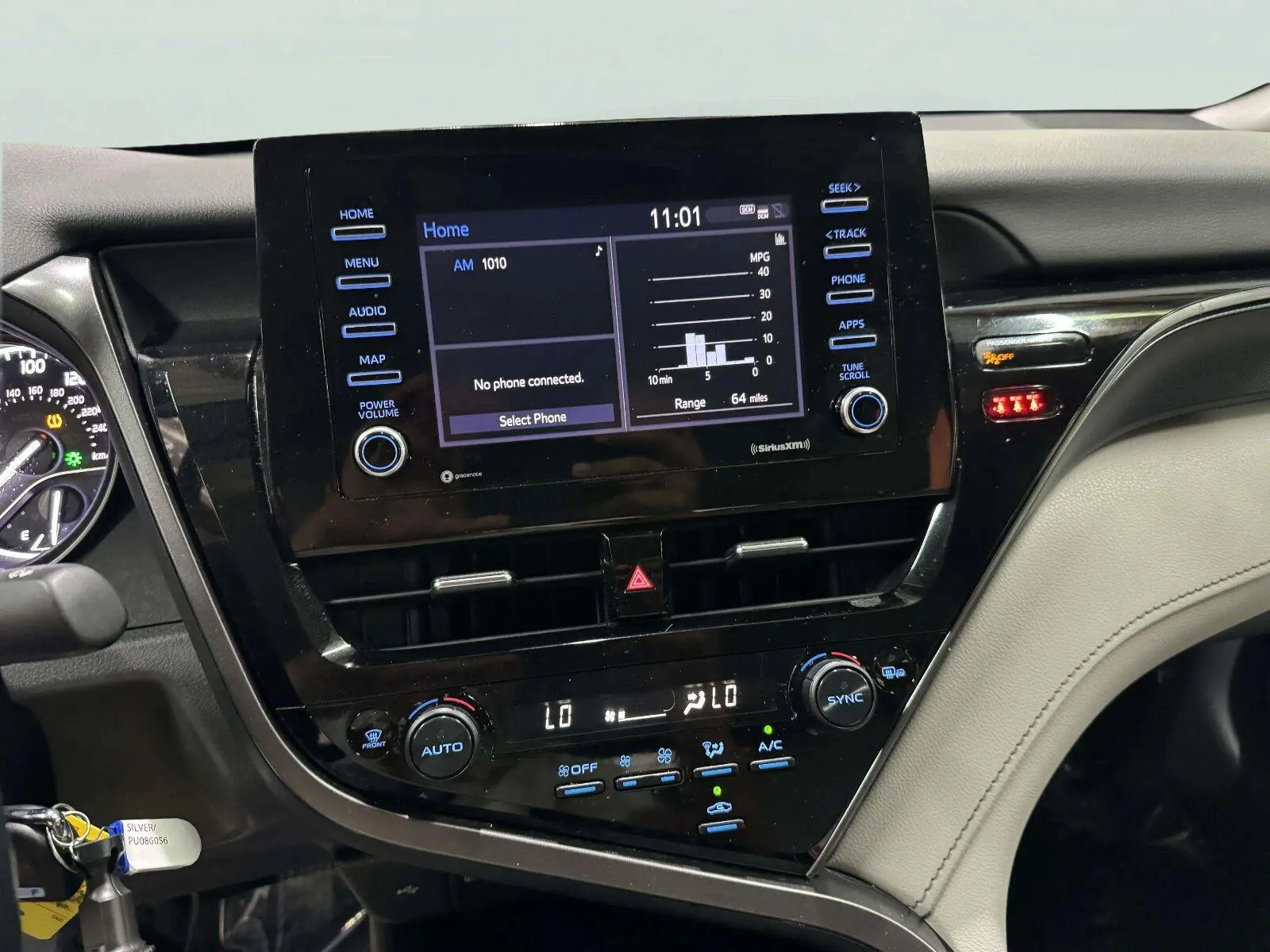Toyota Camry photo 16
