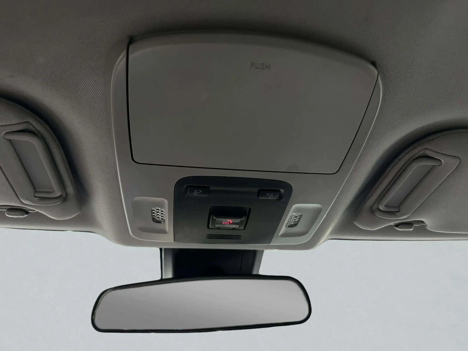 Toyota Camry photo 19