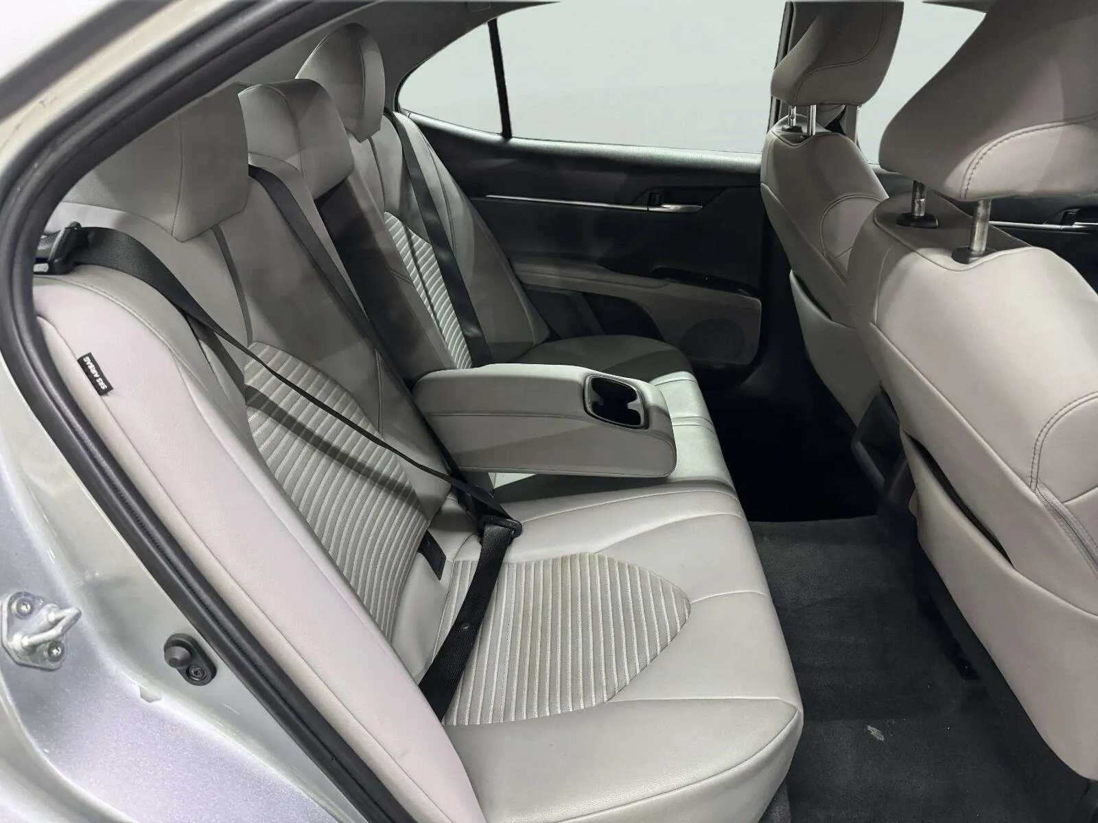 Toyota Camry photo 28