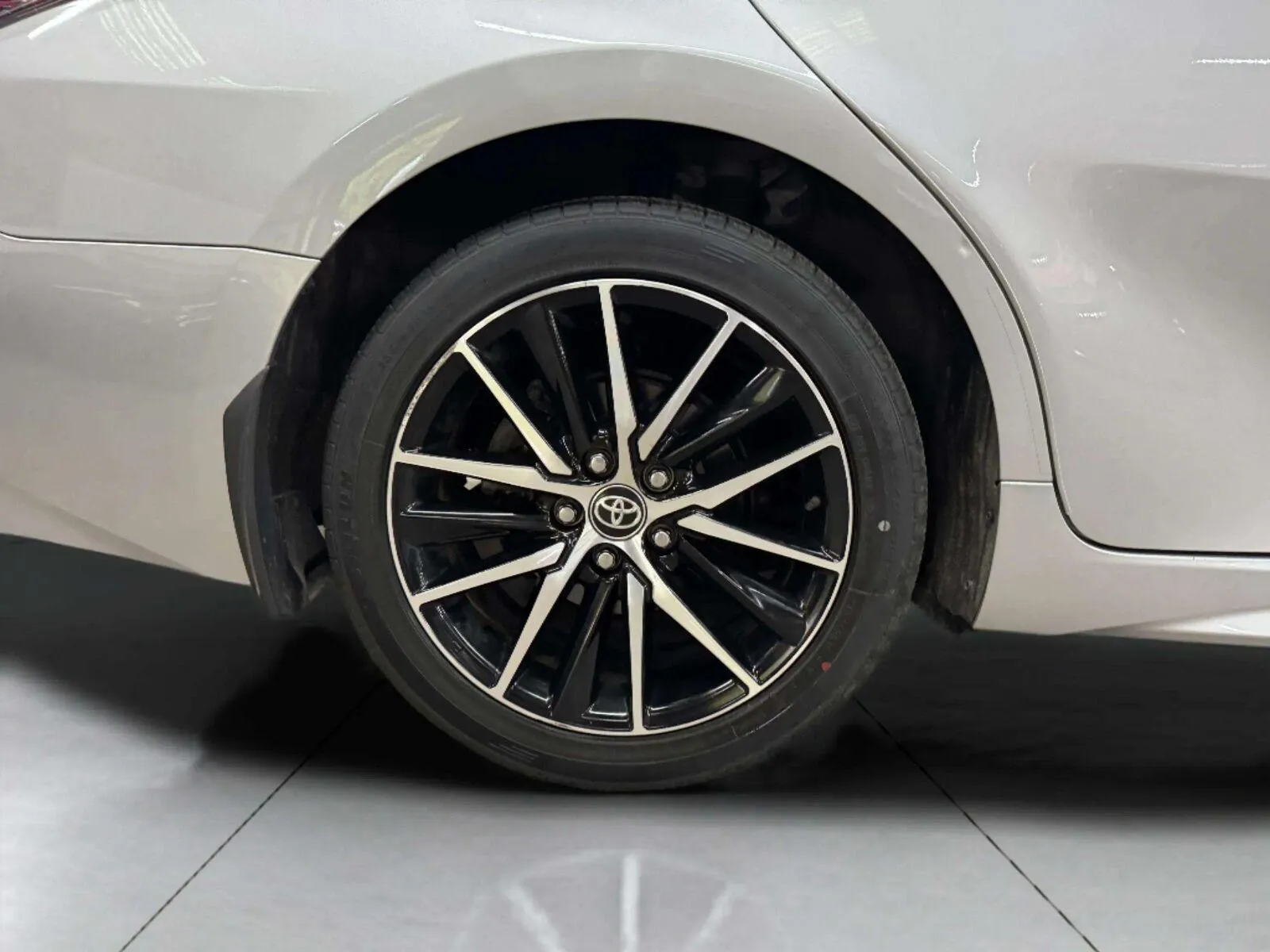 Toyota Camry photo 35