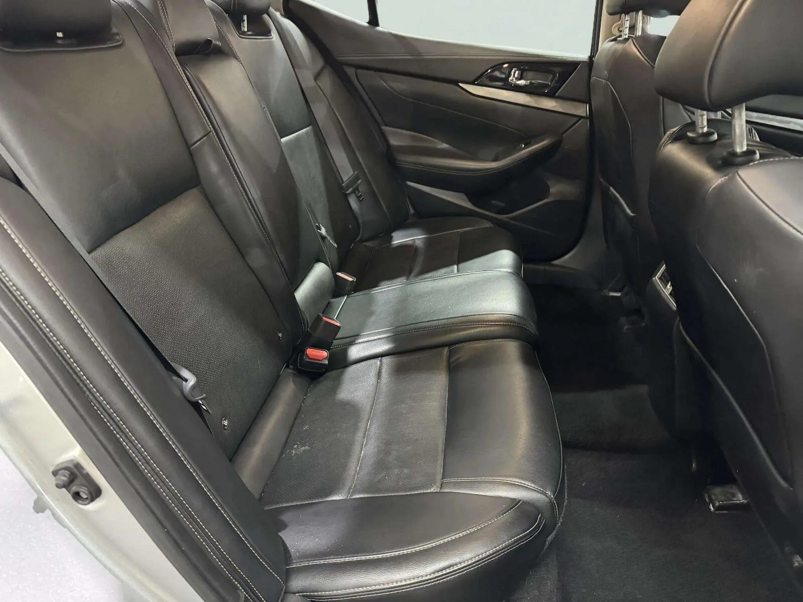 Nissan Maxima photo 46