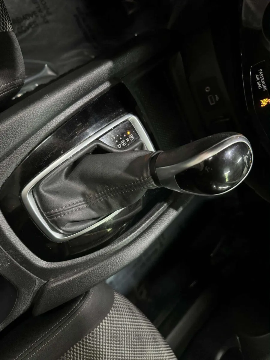 Nissan Rogue Sport photo 31