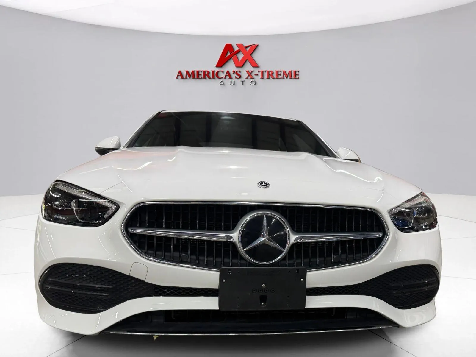 Mercedes-Benz C-Class photo 8