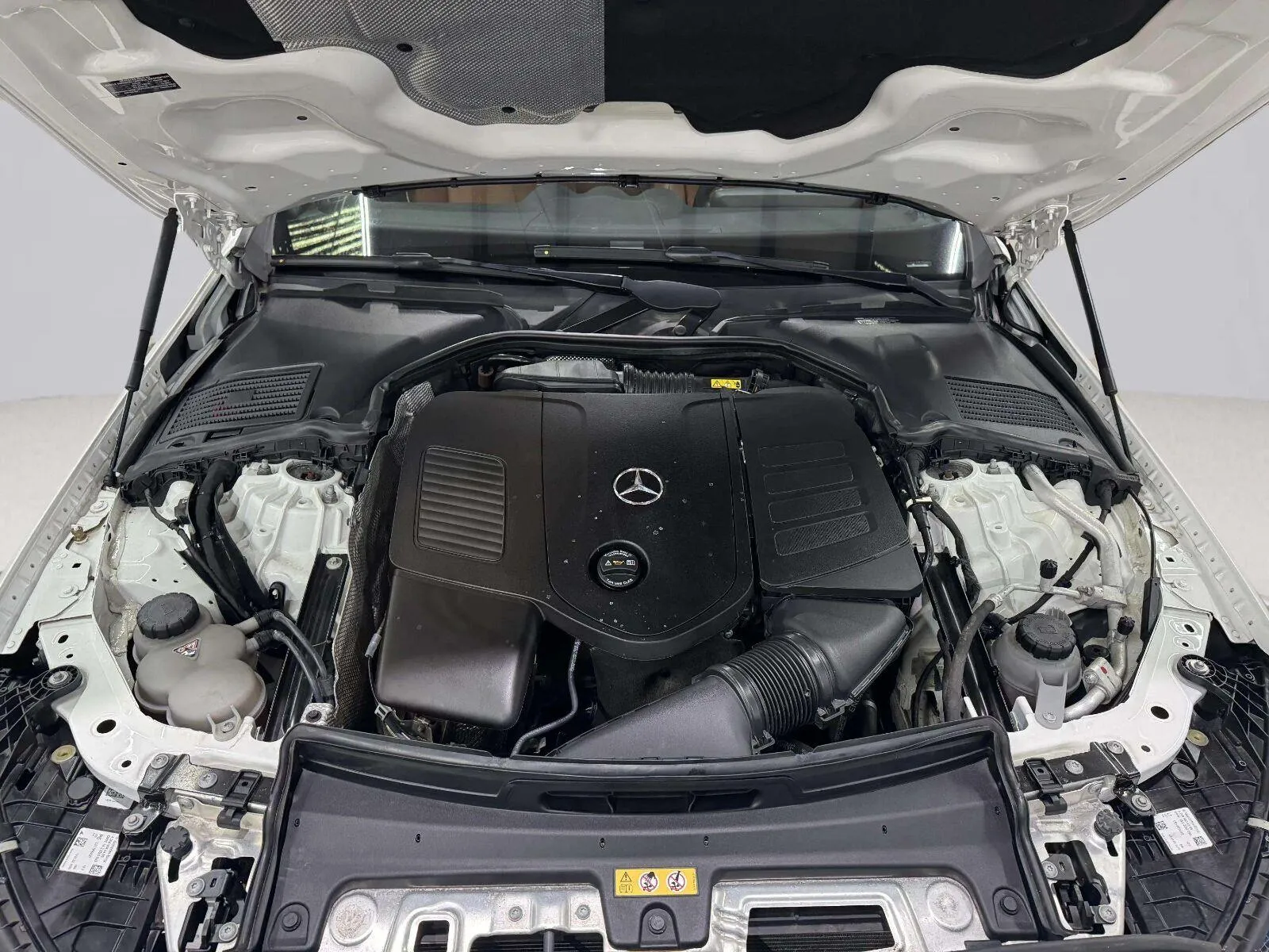 Mercedes-Benz C-Class photo 37