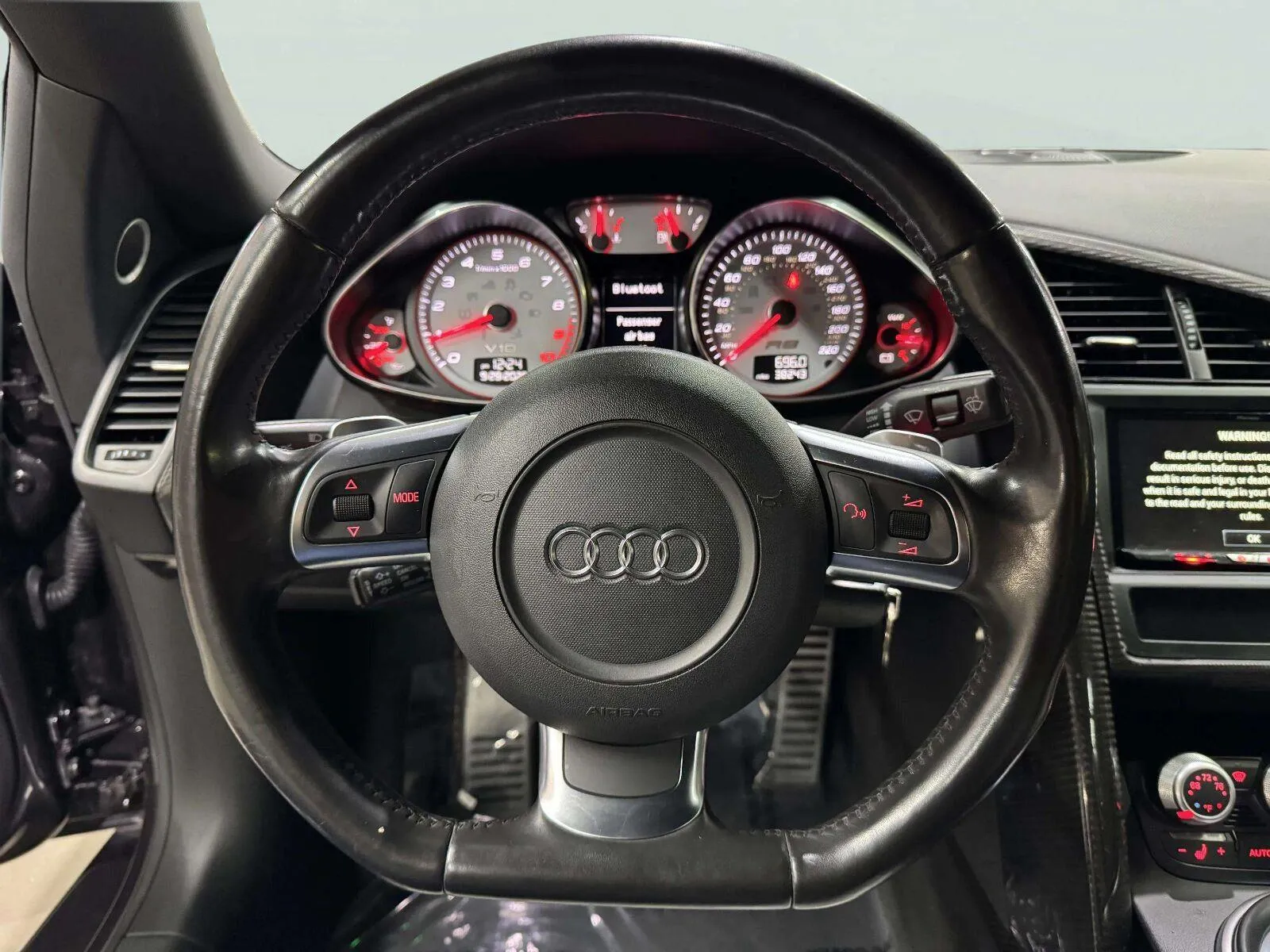 Audi R8 photo 20