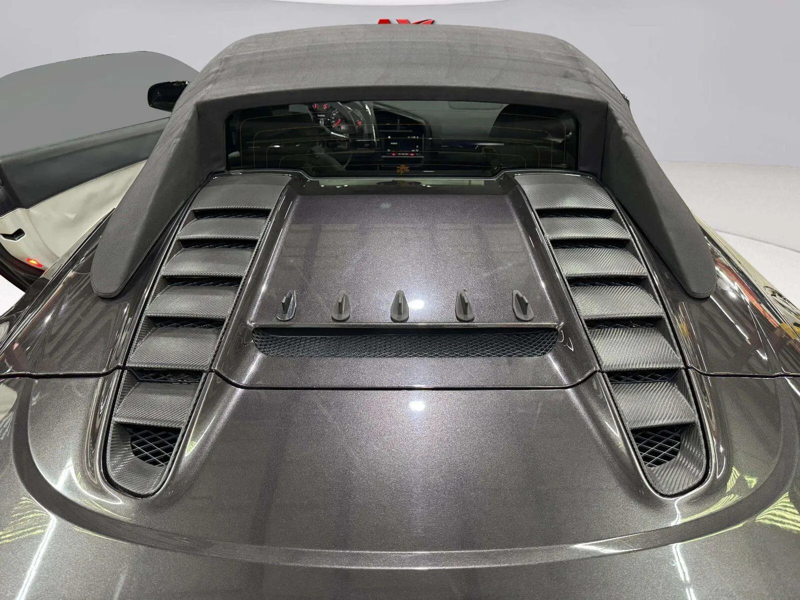 Audi R8 photo 39