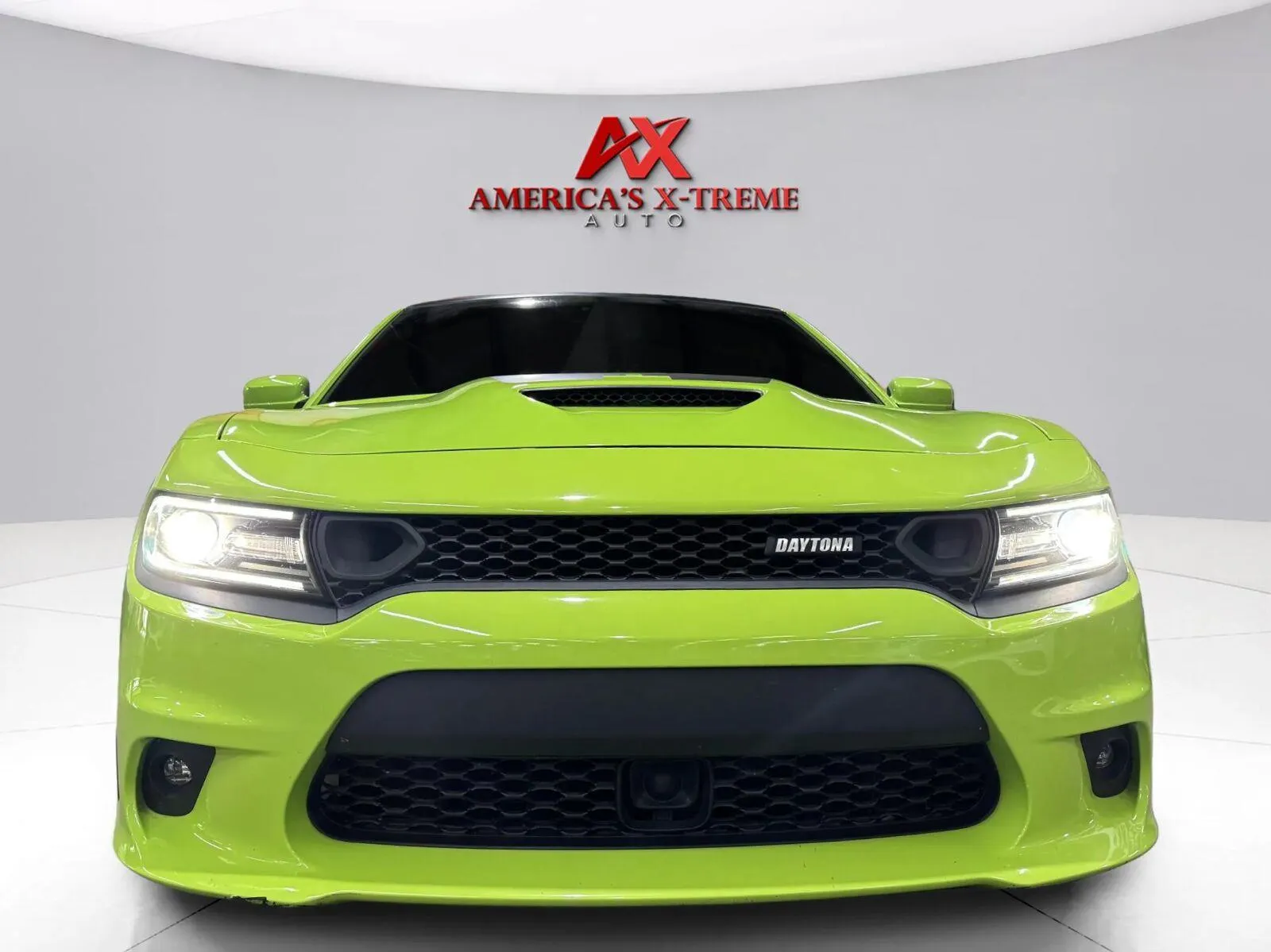 Dodge Charger photo 10