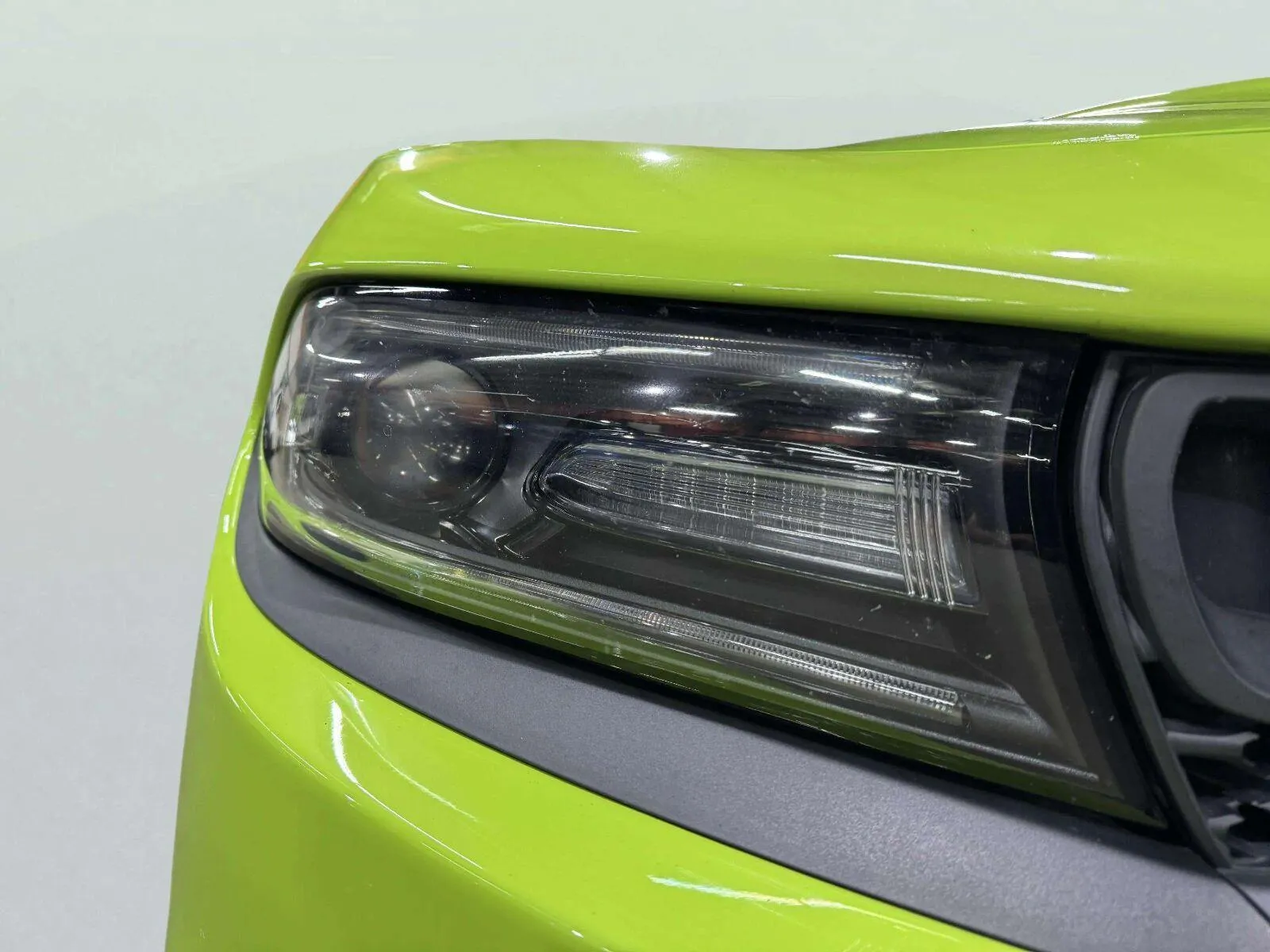 Dodge Charger photo 12