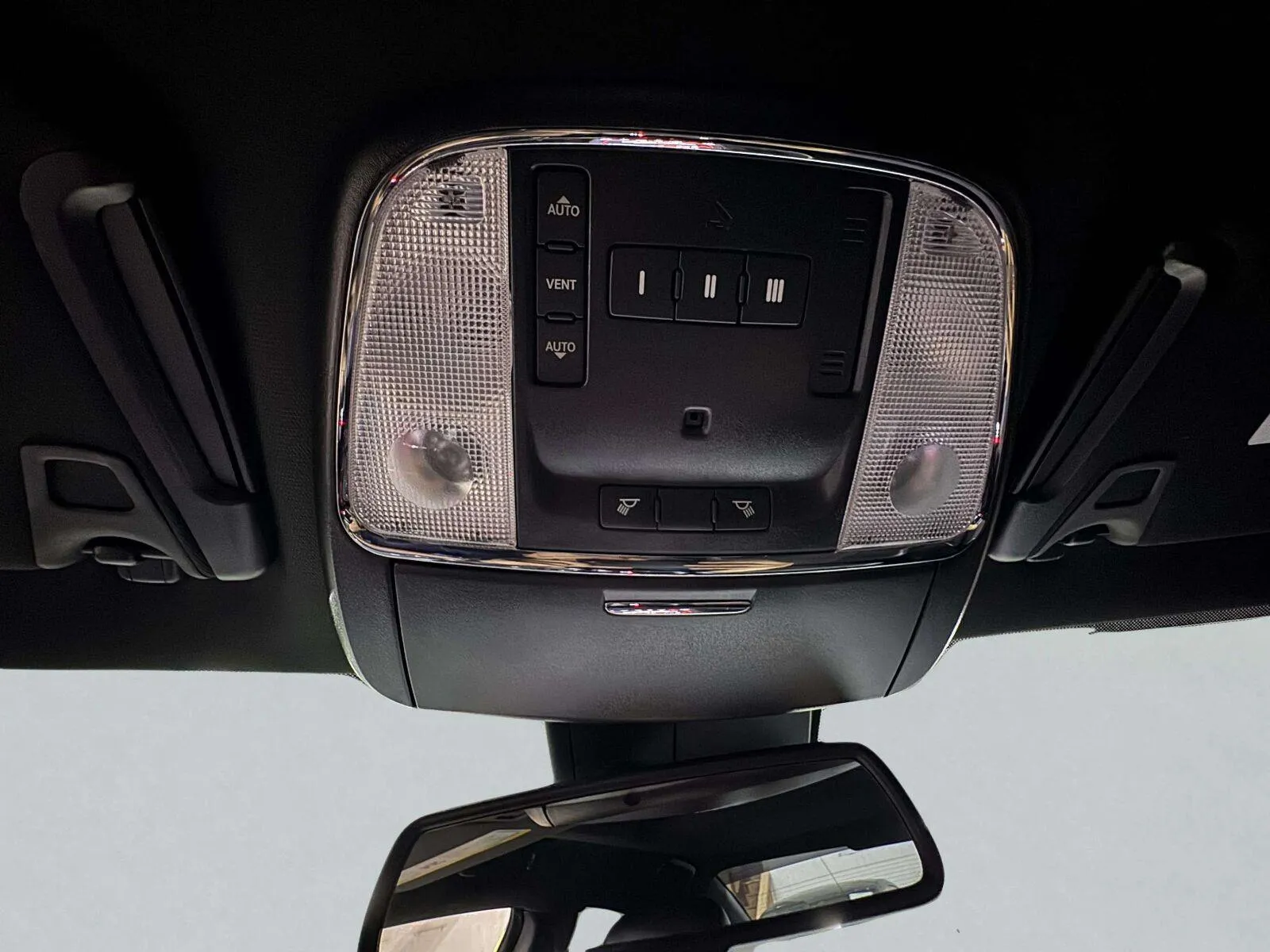 Dodge Charger photo 22