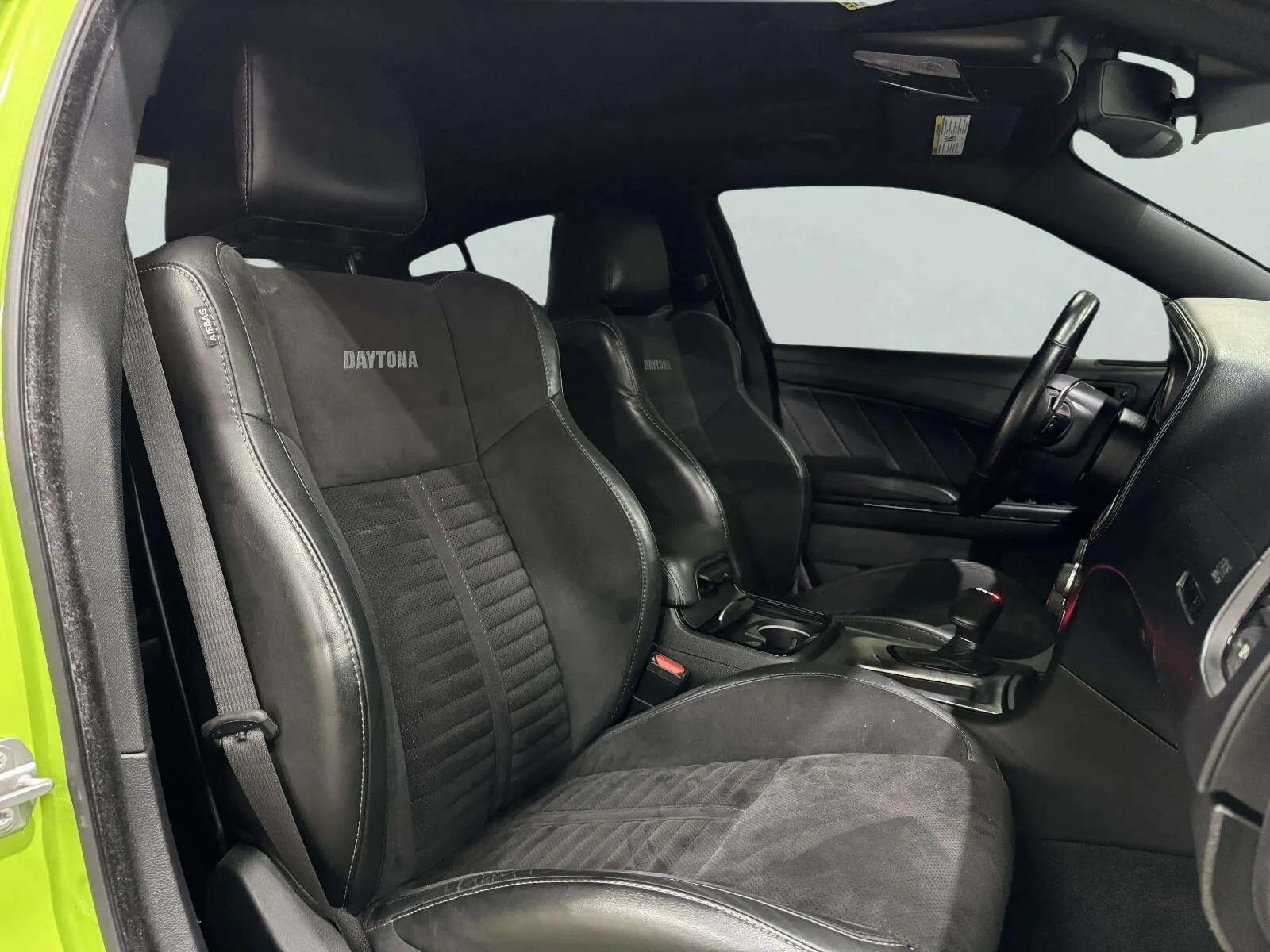 Dodge Charger photo 29