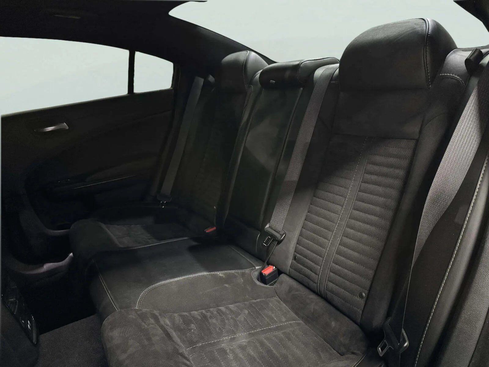 Dodge Charger photo 37