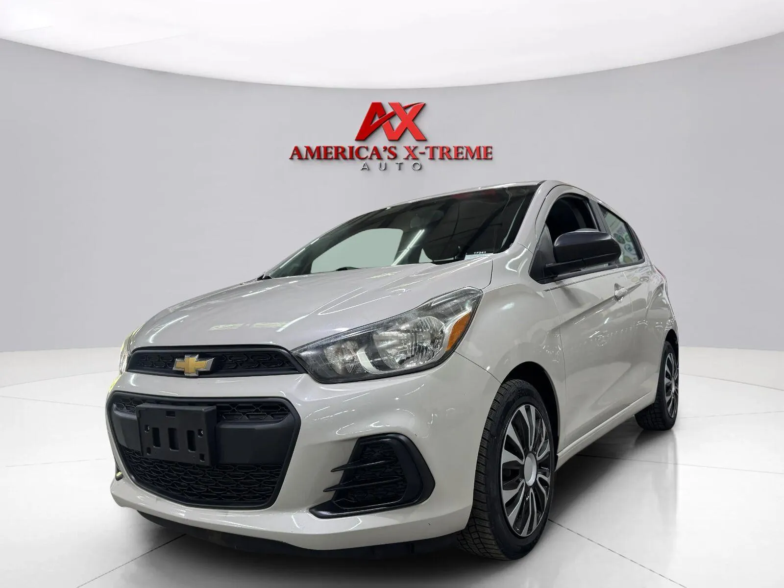 Chevrolet Spark photo 2