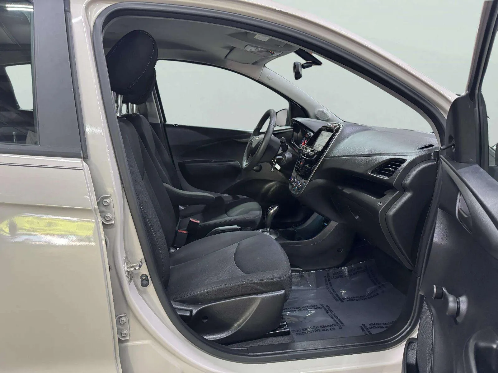 Chevrolet Spark photo 23