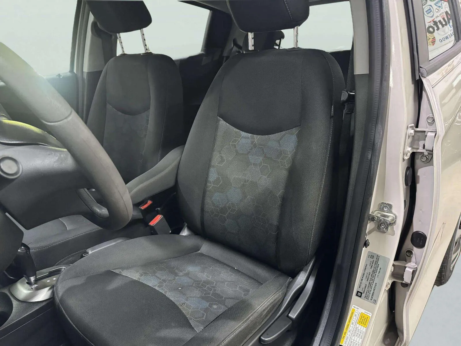 Chevrolet Spark photo 25