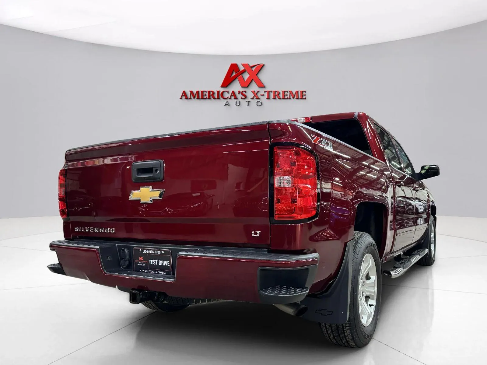 Chevrolet Silverado photo 7