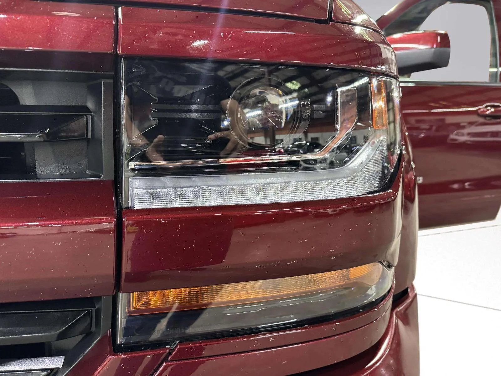 Chevrolet Silverado photo 14