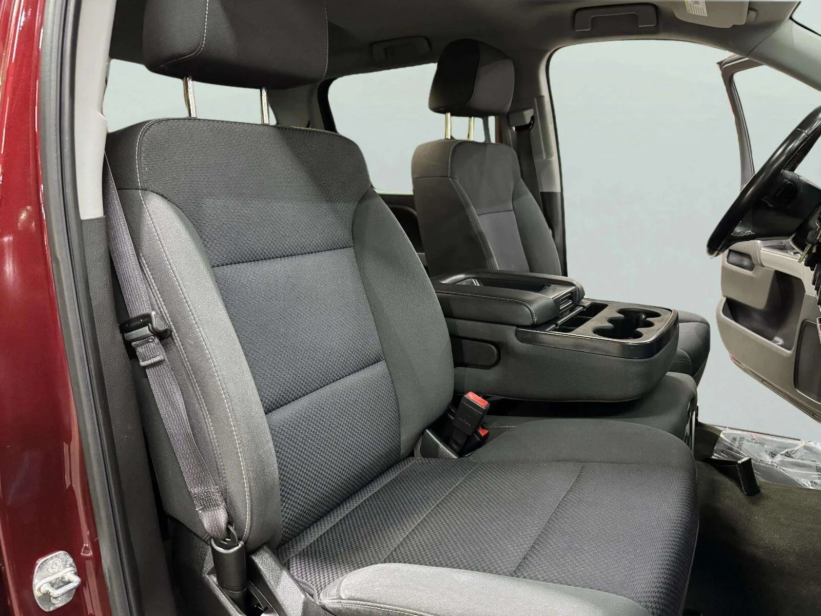 Chevrolet Silverado photo 29
