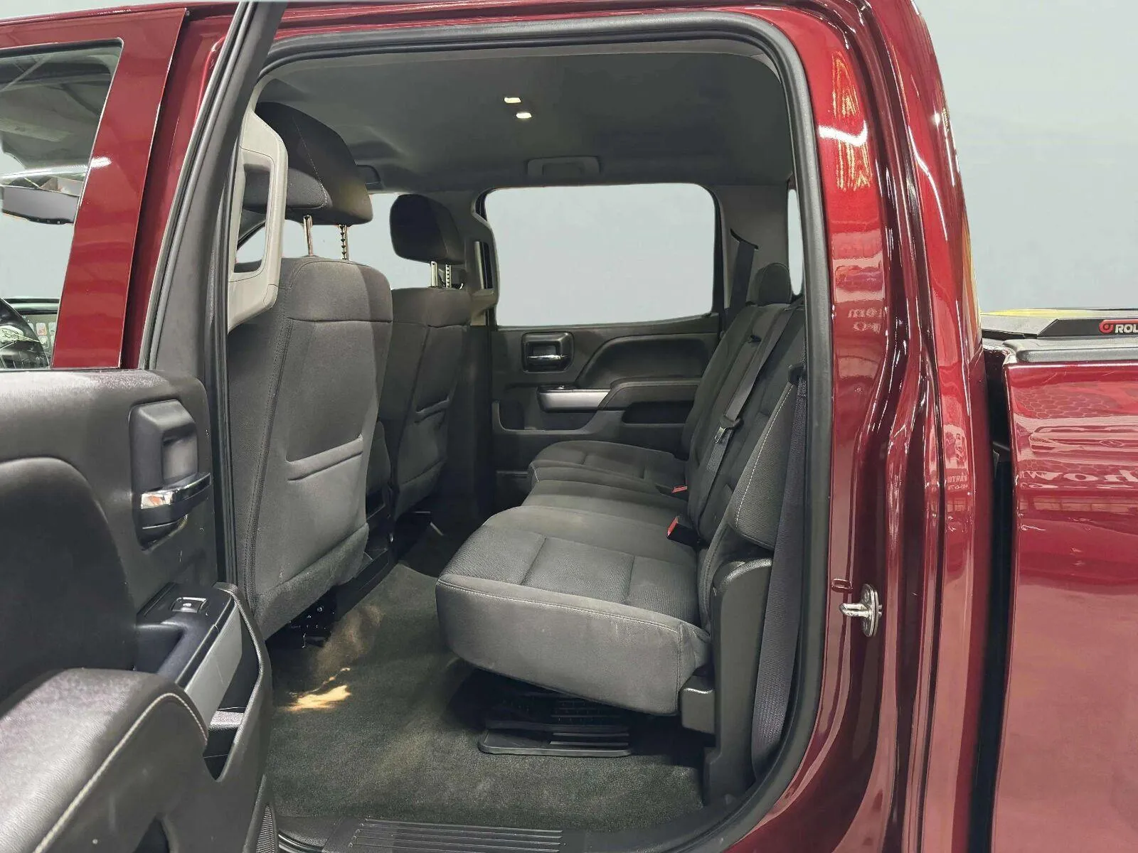 Chevrolet Silverado photo 34
