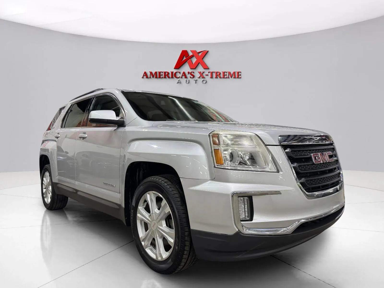 GMC Terrain photo 9