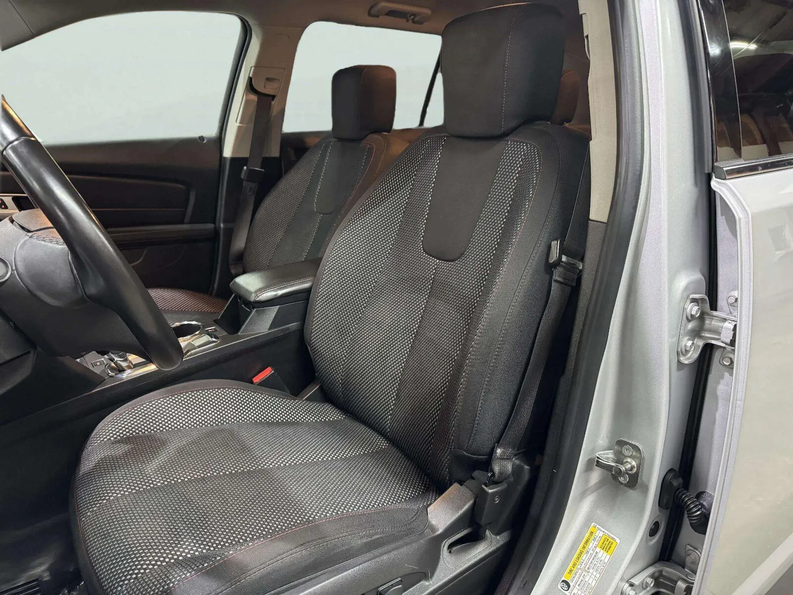 GMC Terrain photo 17