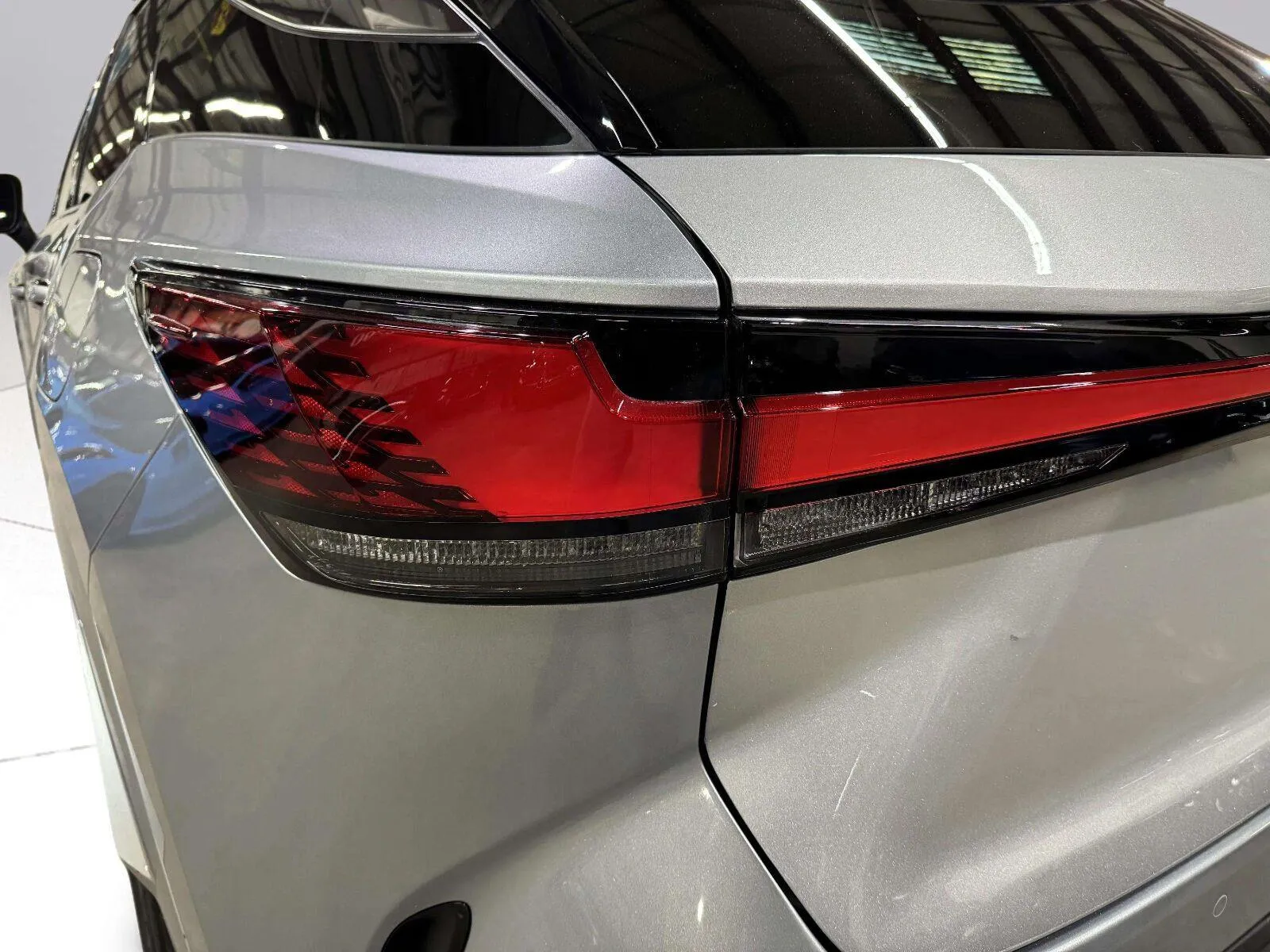 Lexus RX photo 14