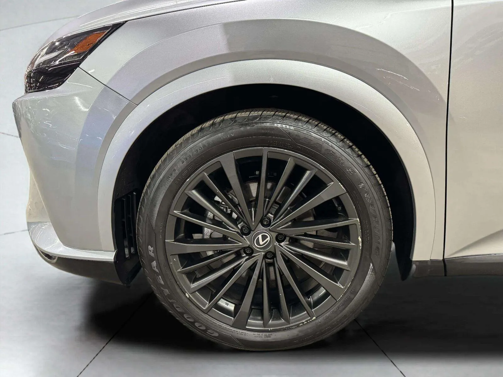 Lexus RX photo 39