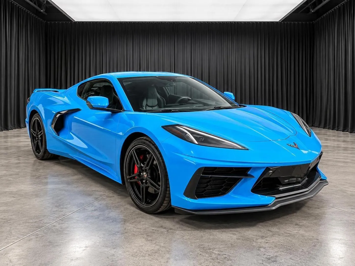 Chevrolet Corvette photo 8