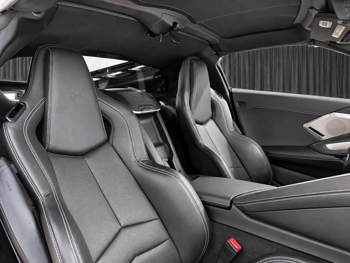 Chevrolet Corvette photo 20
