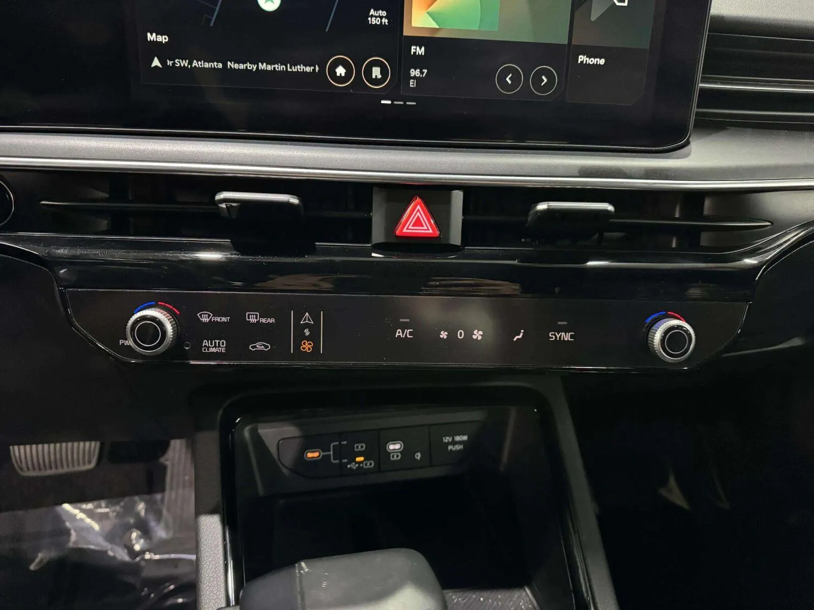 Kia K5 photo 22