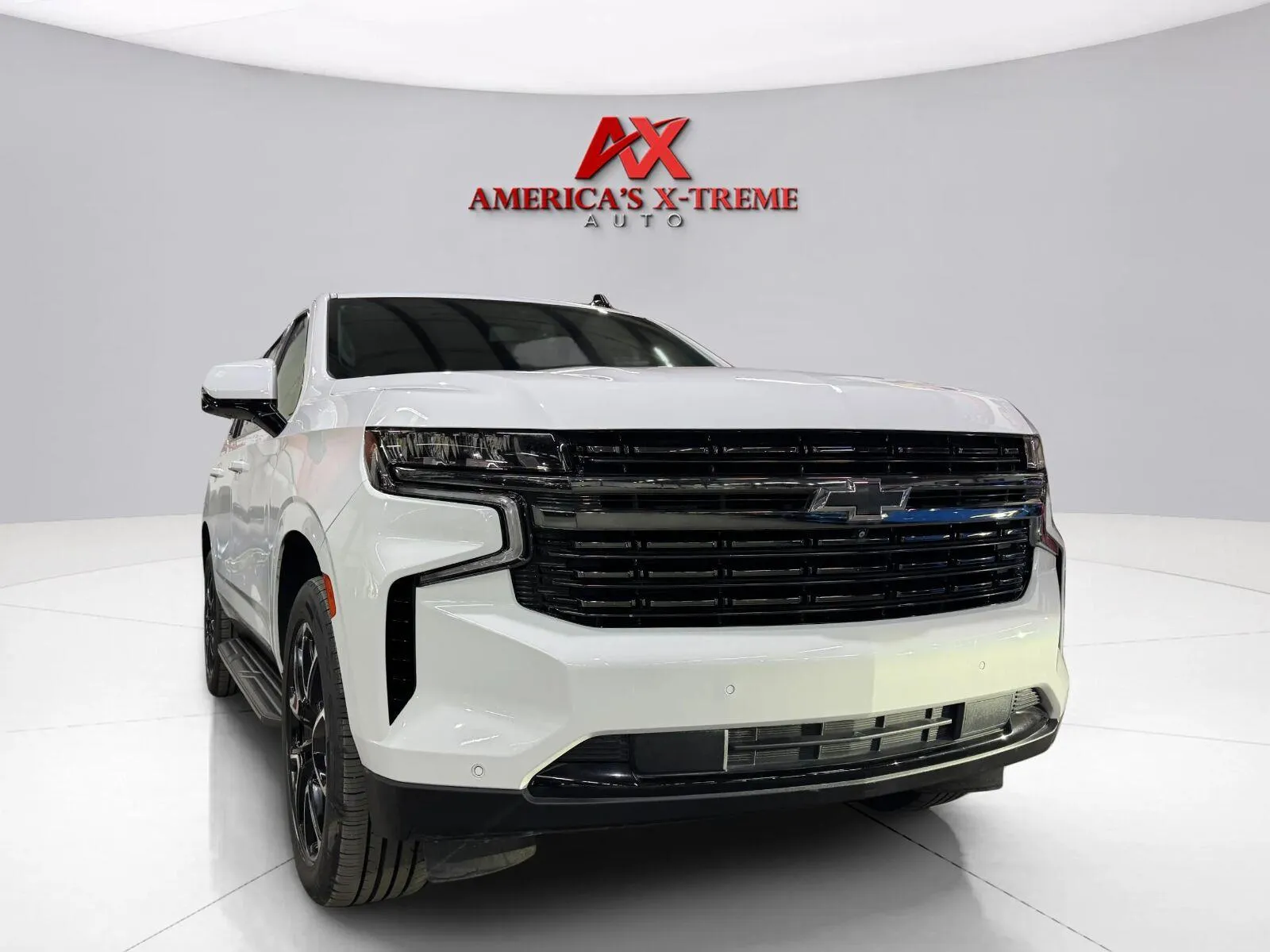 Chevrolet Tahoe photo 8