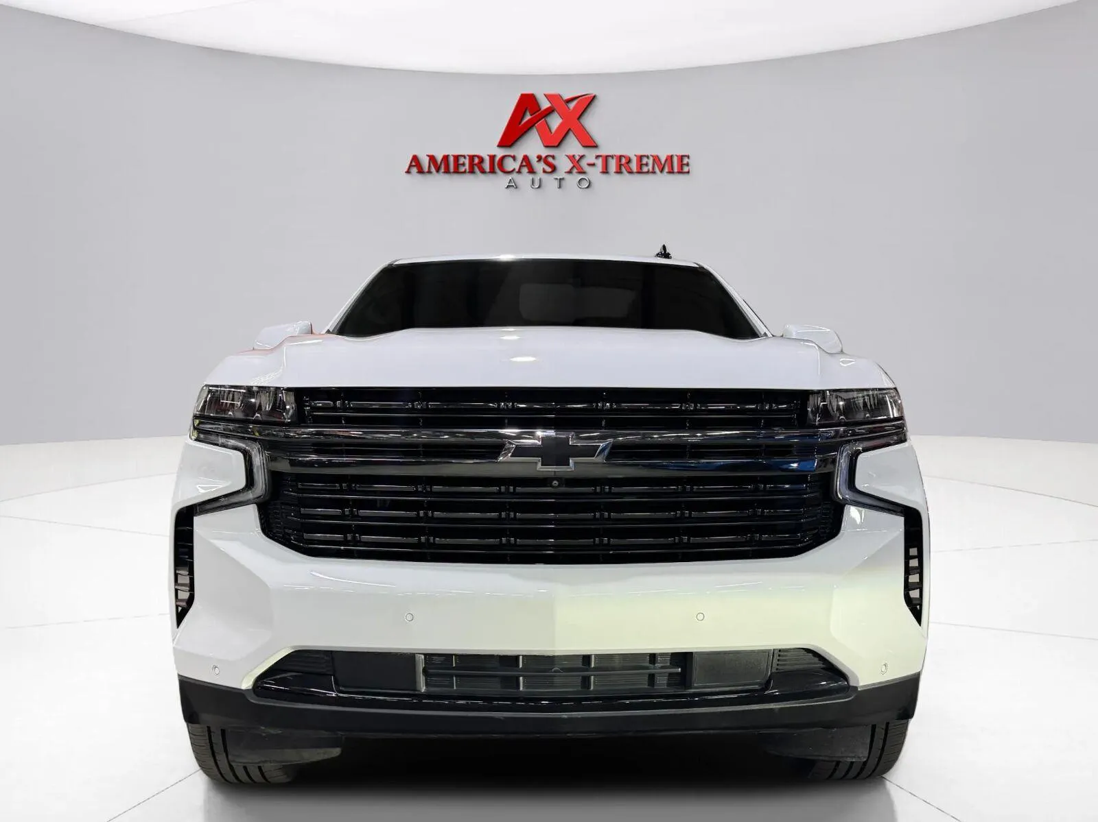 Chevrolet Tahoe photo 9