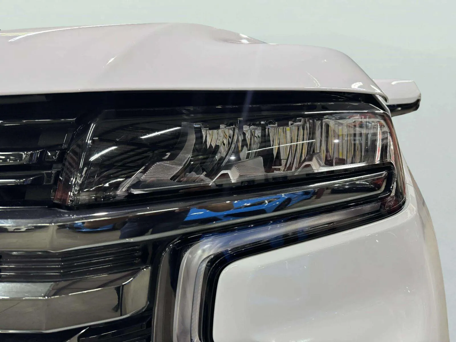 Chevrolet Tahoe photo 10