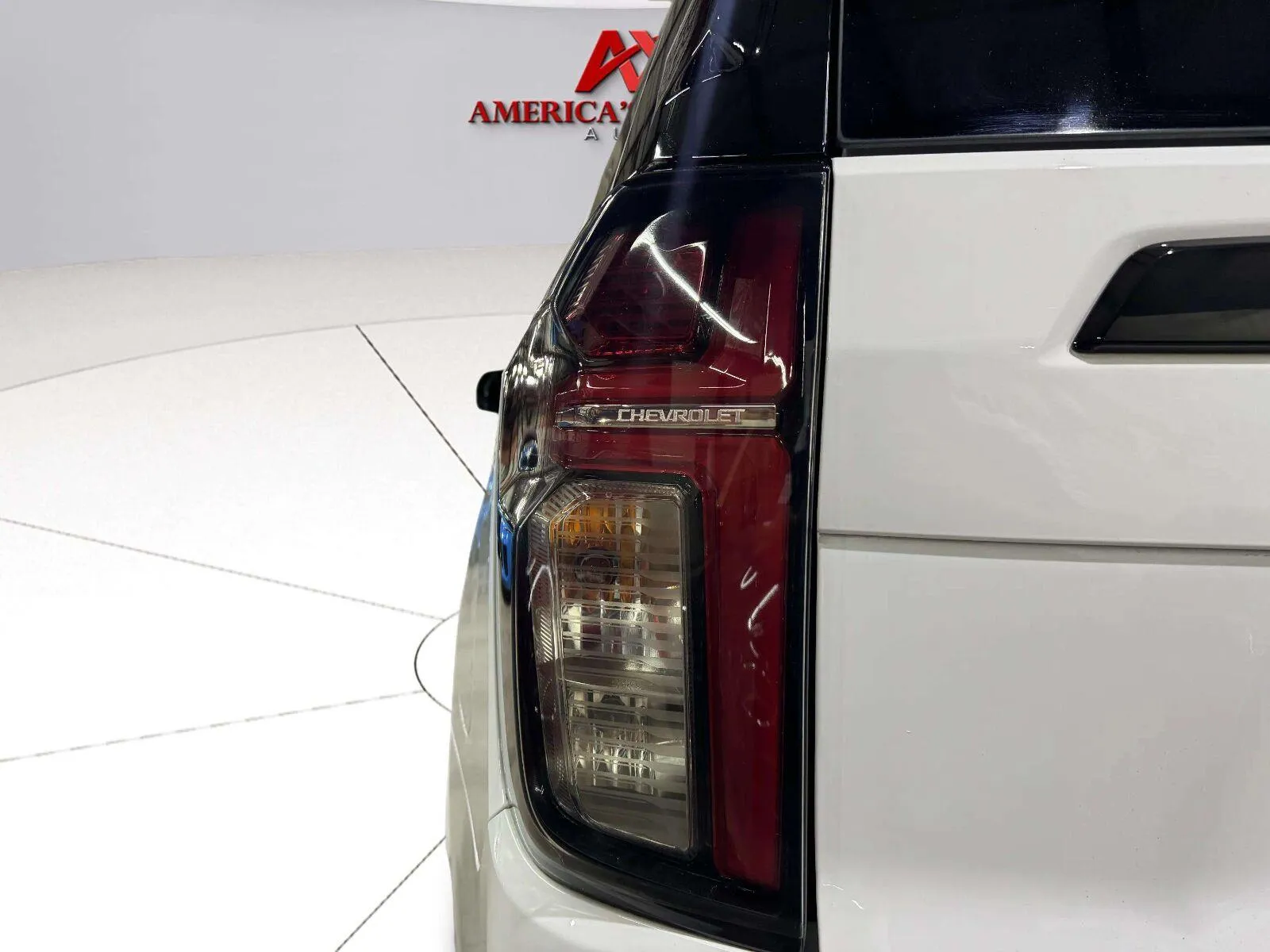 Chevrolet Tahoe photo 13