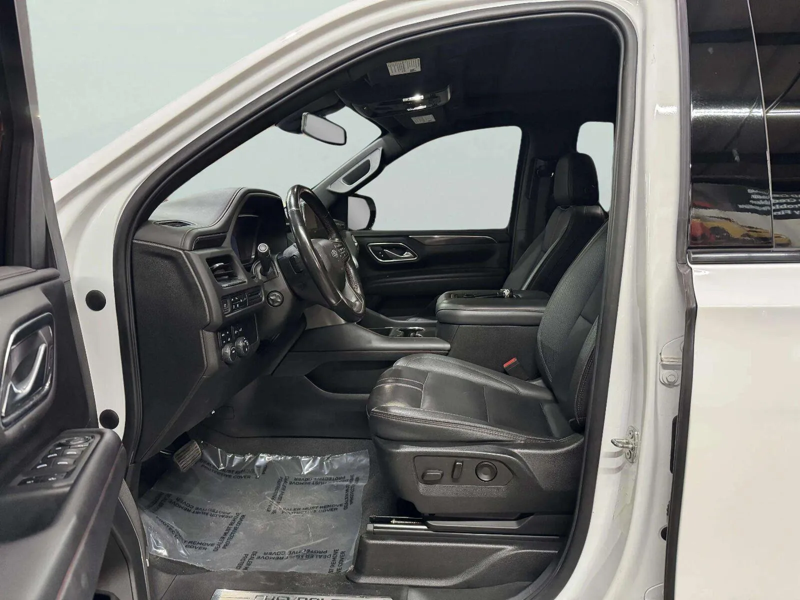 Chevrolet Tahoe photo 14