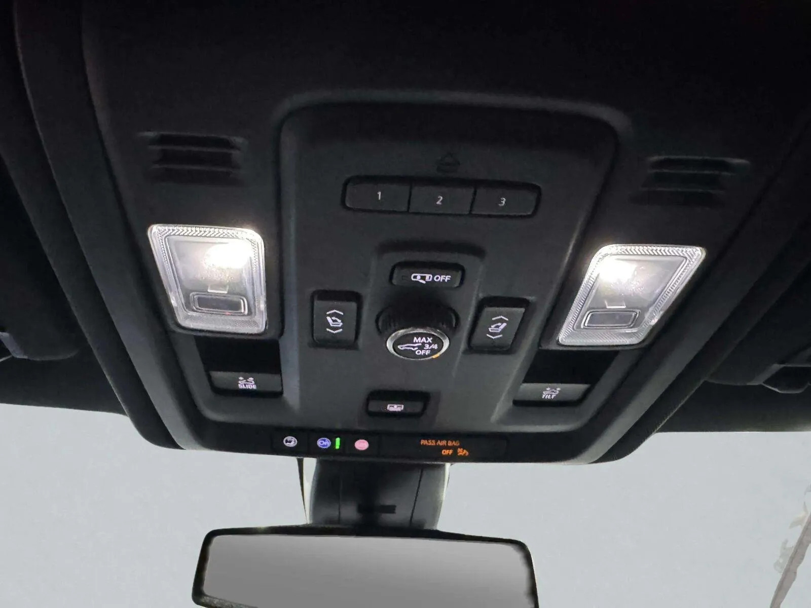 Chevrolet Tahoe photo 35
