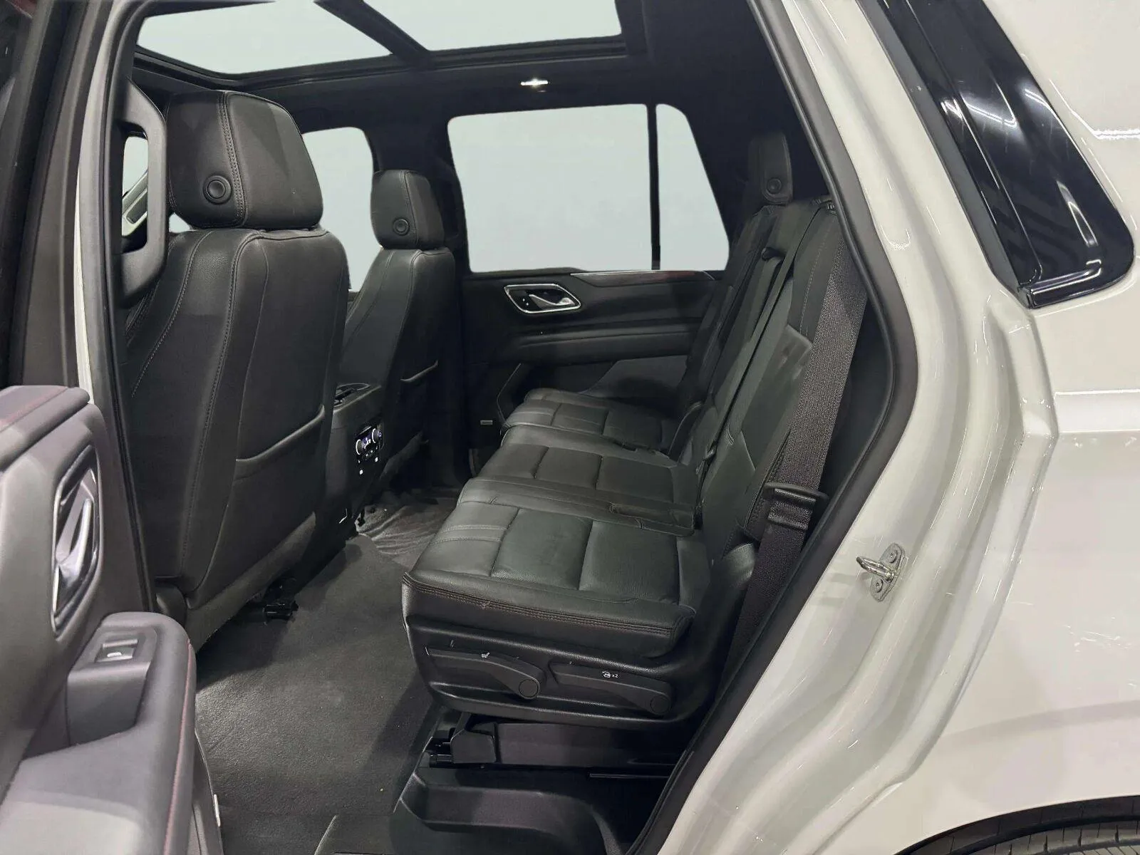 Chevrolet Tahoe photo 36