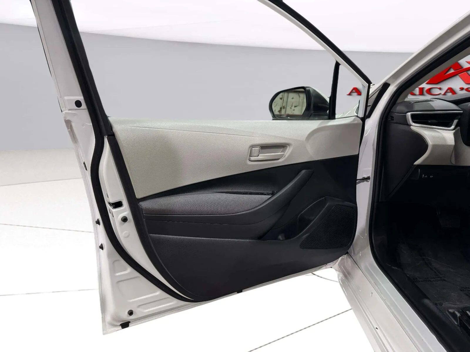 Toyota Corolla photo 11