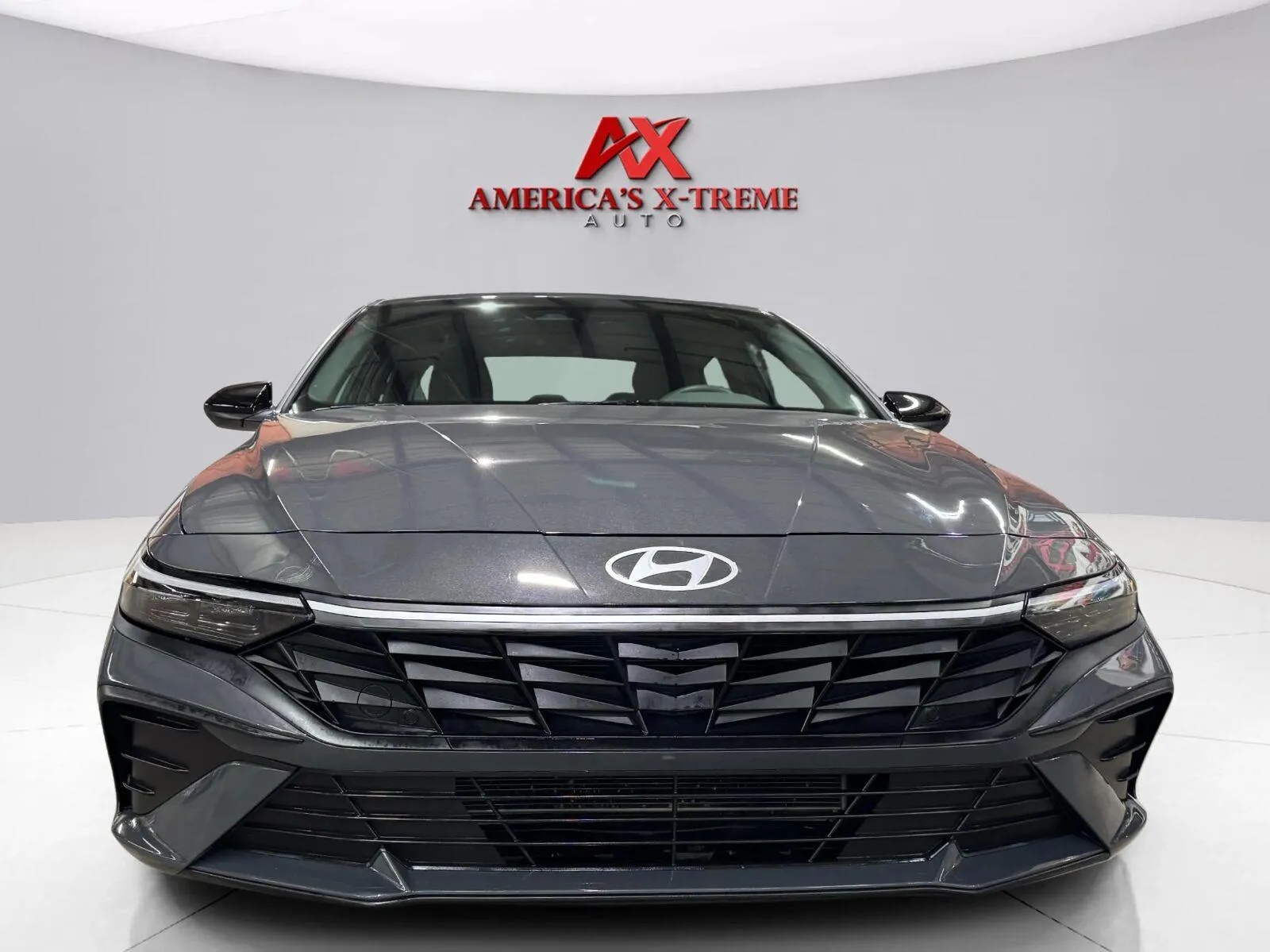 Hyundai Elantra photo 9