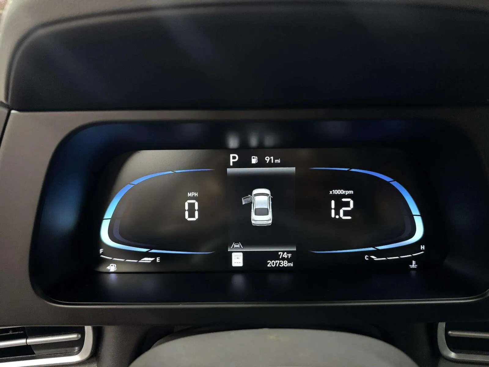 Hyundai Elantra photo 17