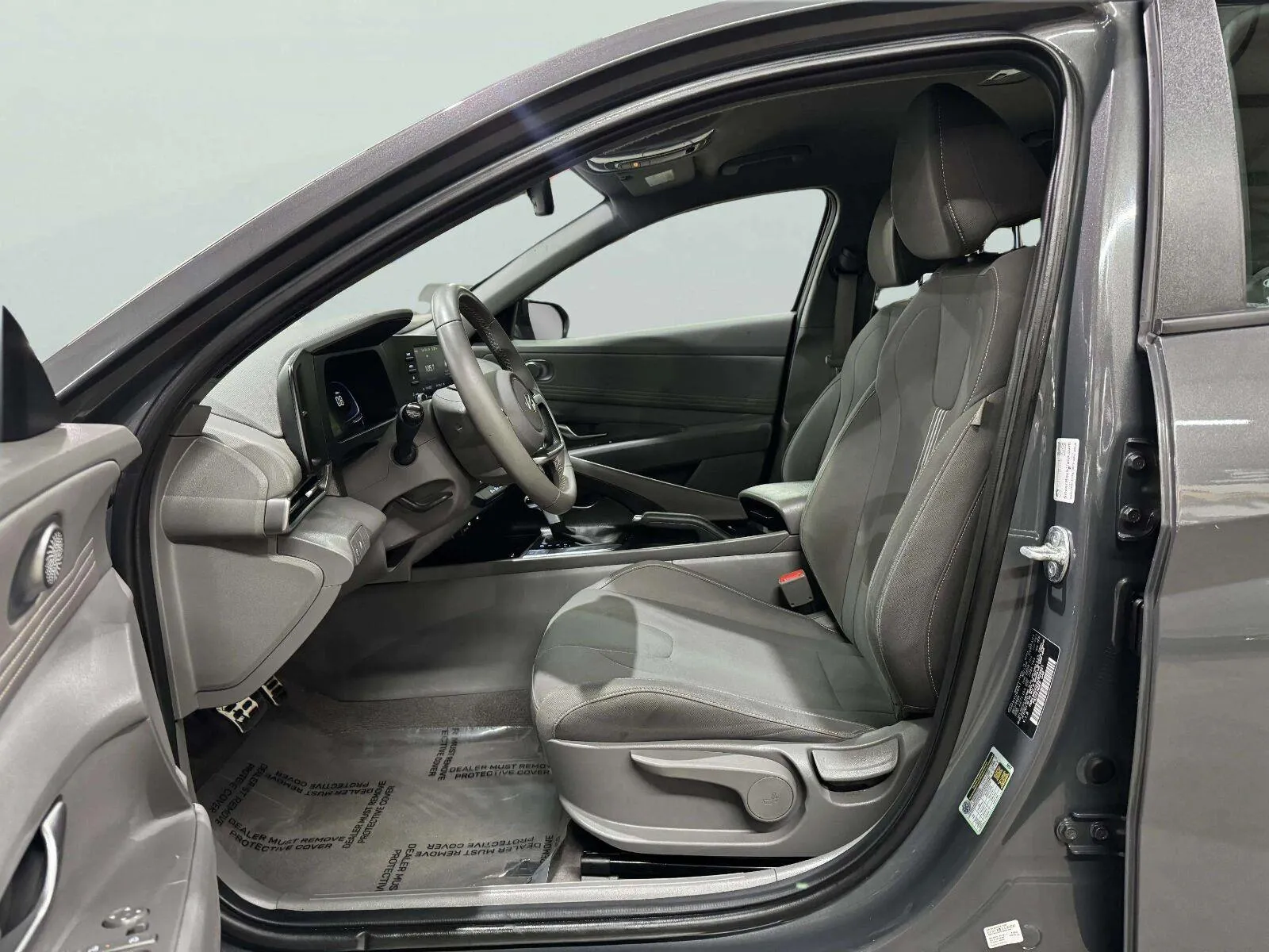 Hyundai Elantra photo 23