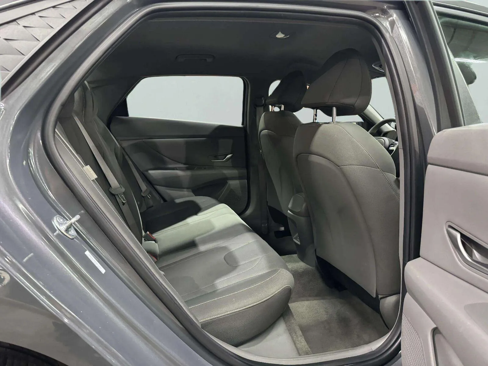 Hyundai Elantra photo 29