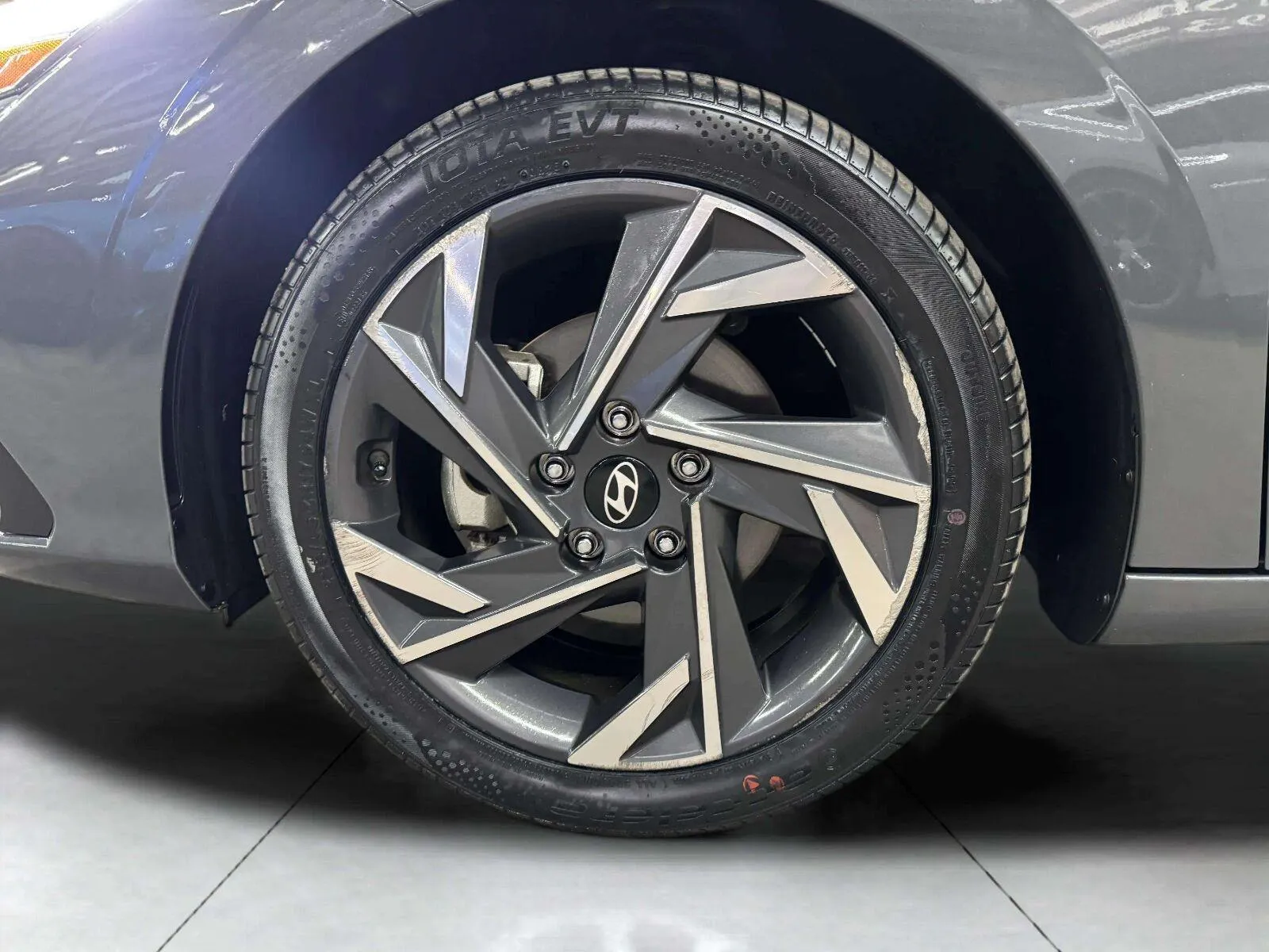 Hyundai Elantra photo 41