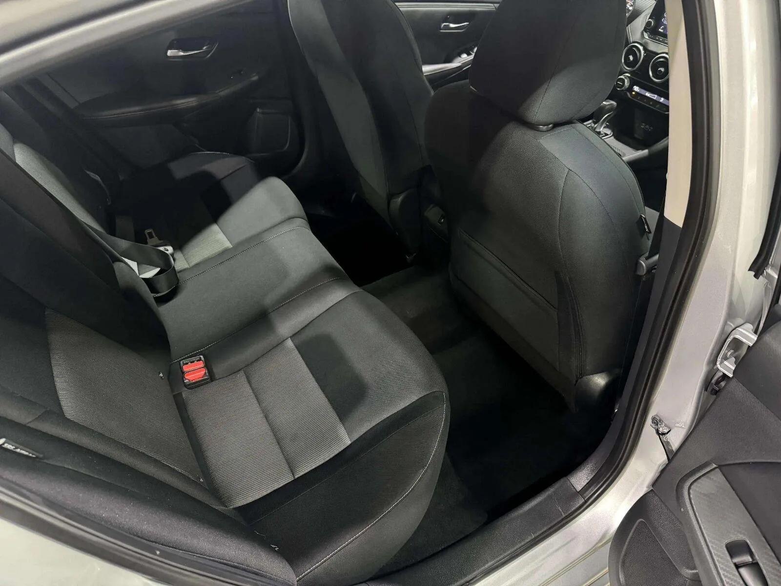 Nissan Sentra photo 22
