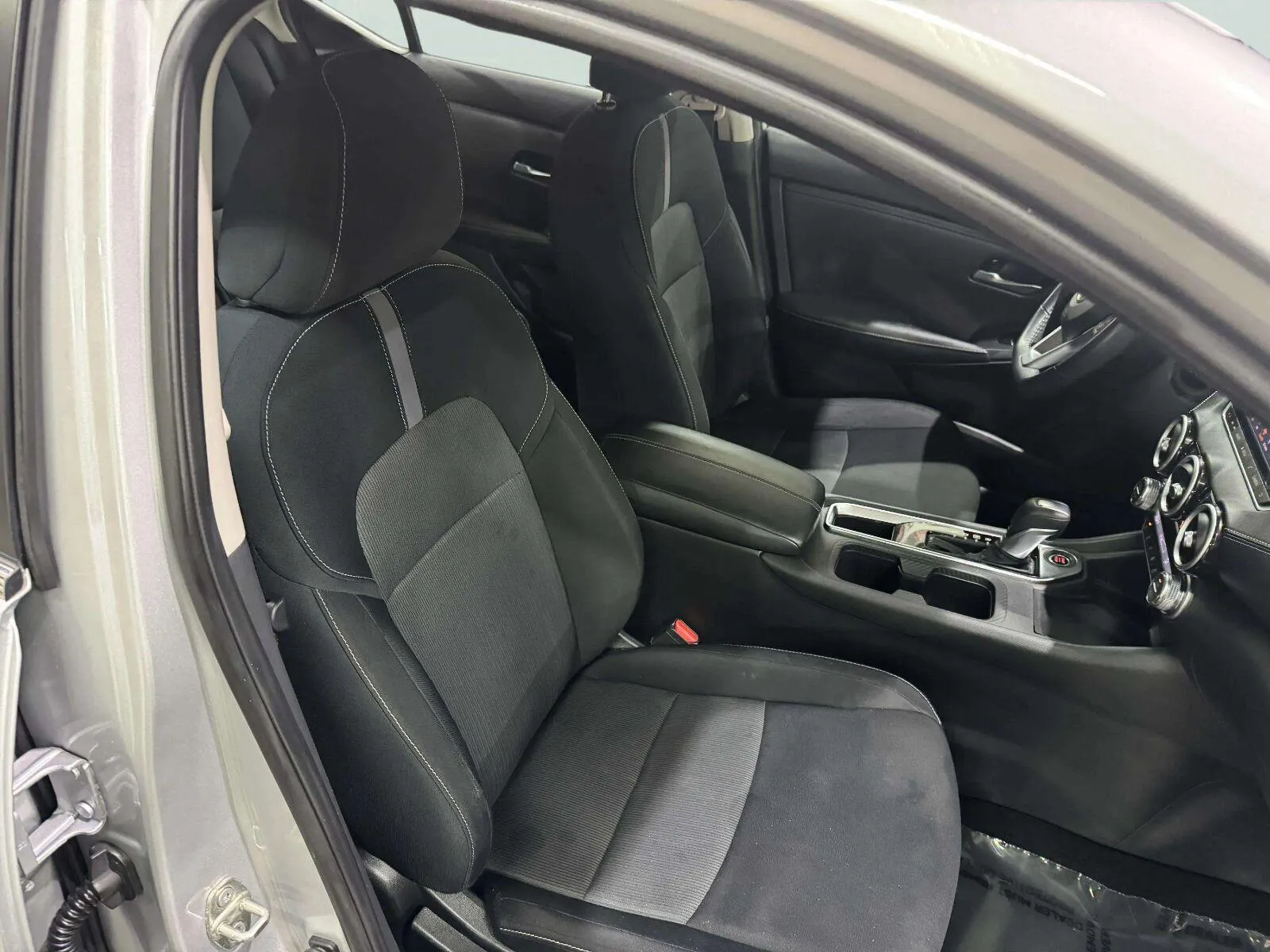 Nissan Sentra photo 25
