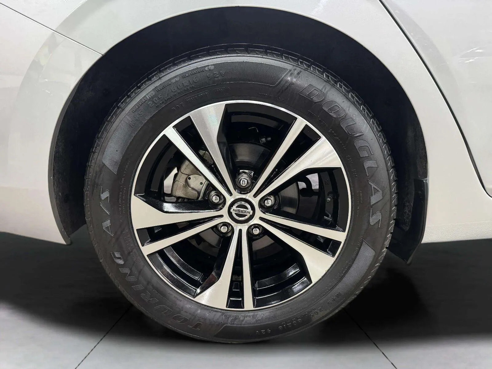 Nissan Sentra photo 34
